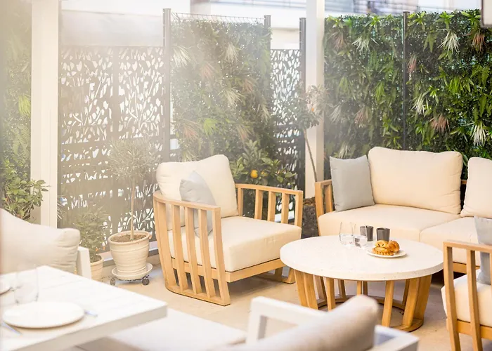 Magnifique A 50 Metres De La Croisette Апартаменты *